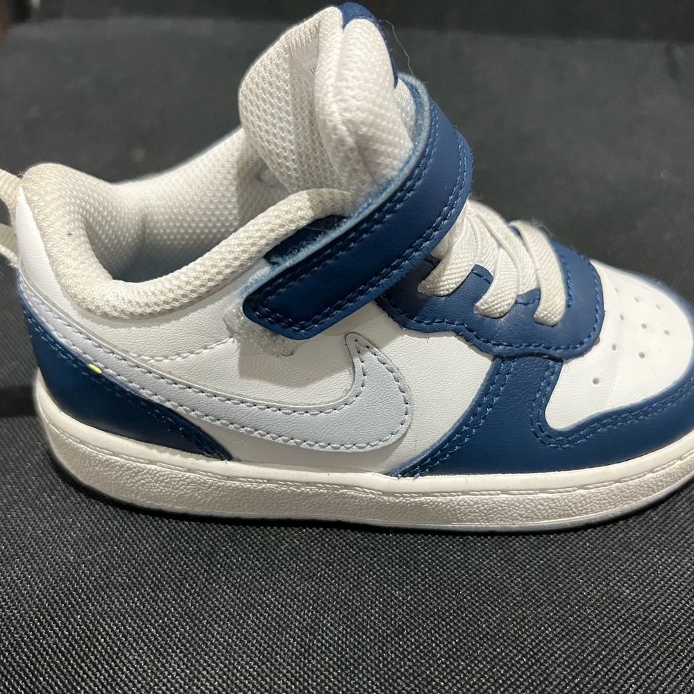 Nike Court Borough Low 2 White/Navy Toddler Sneakers- SZ- 8C